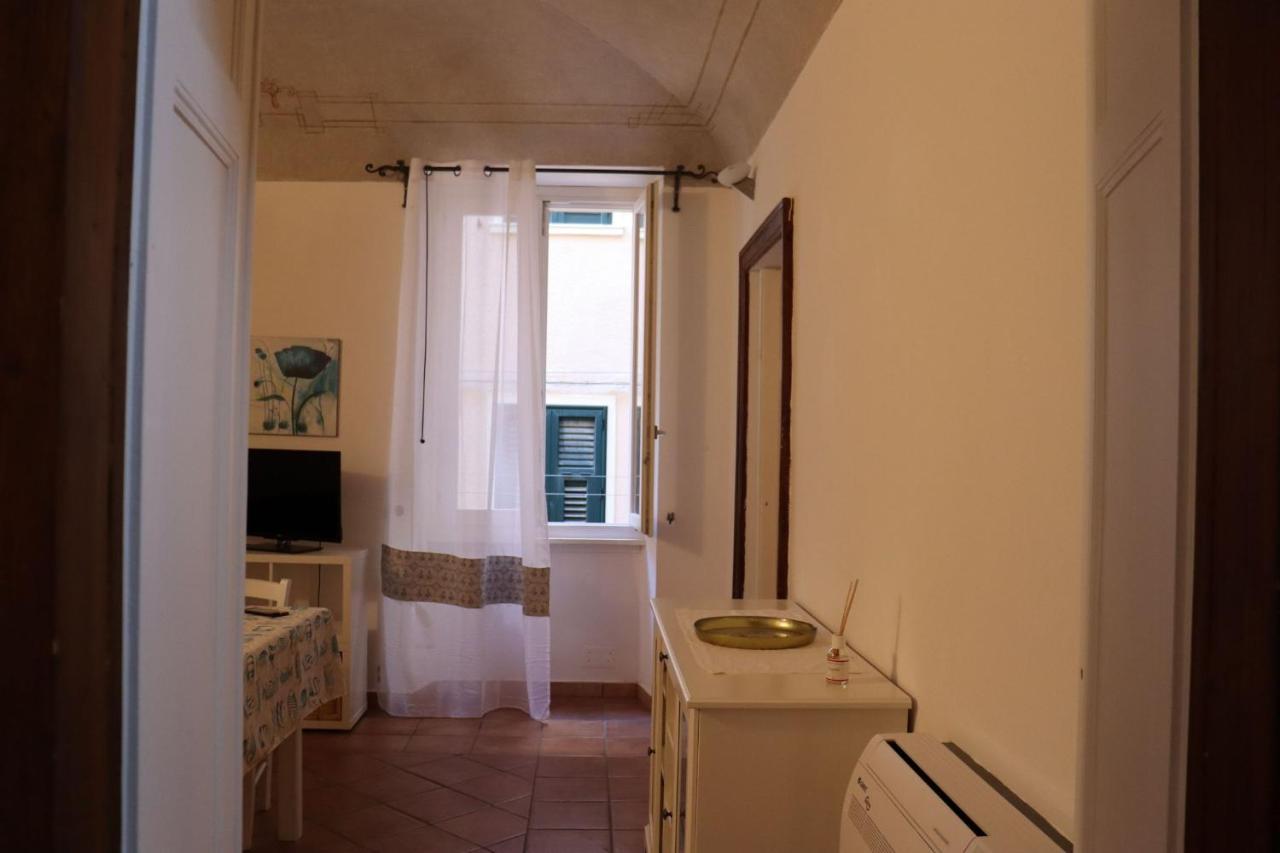 Carlo Alberto Apartment, Alghero Old Town, Near The Beach Екстер'єр фото