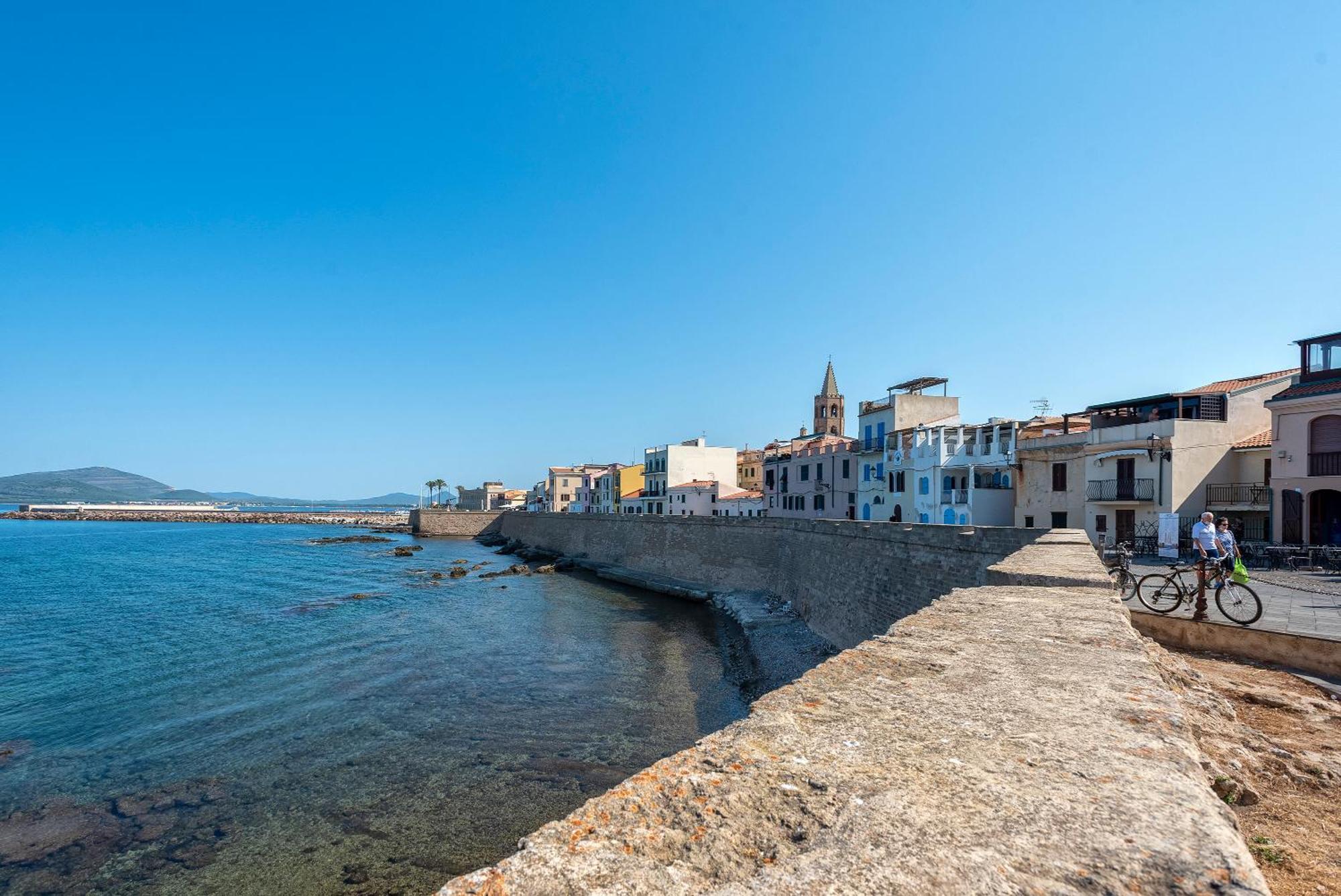 Carlo Alberto Apartment, Alghero Old Town, Near The Beach Екстер'єр фото